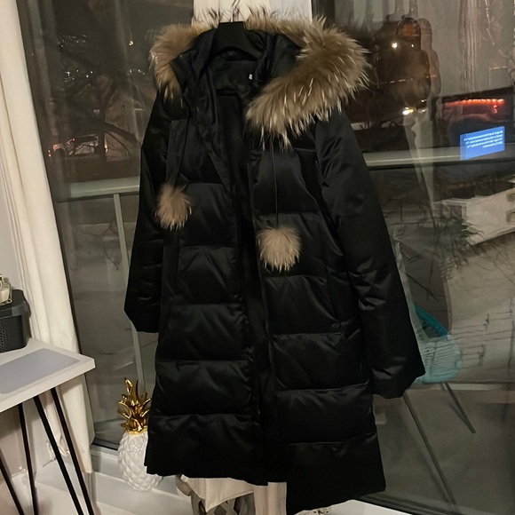 Via Spiga Long Puffer with Fur - Picture 7 of 7